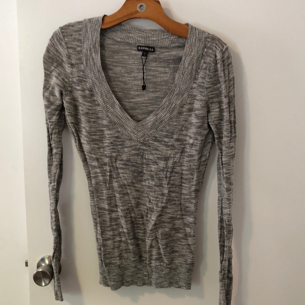 Express | Women’s long sleeve v neck sweater, gray